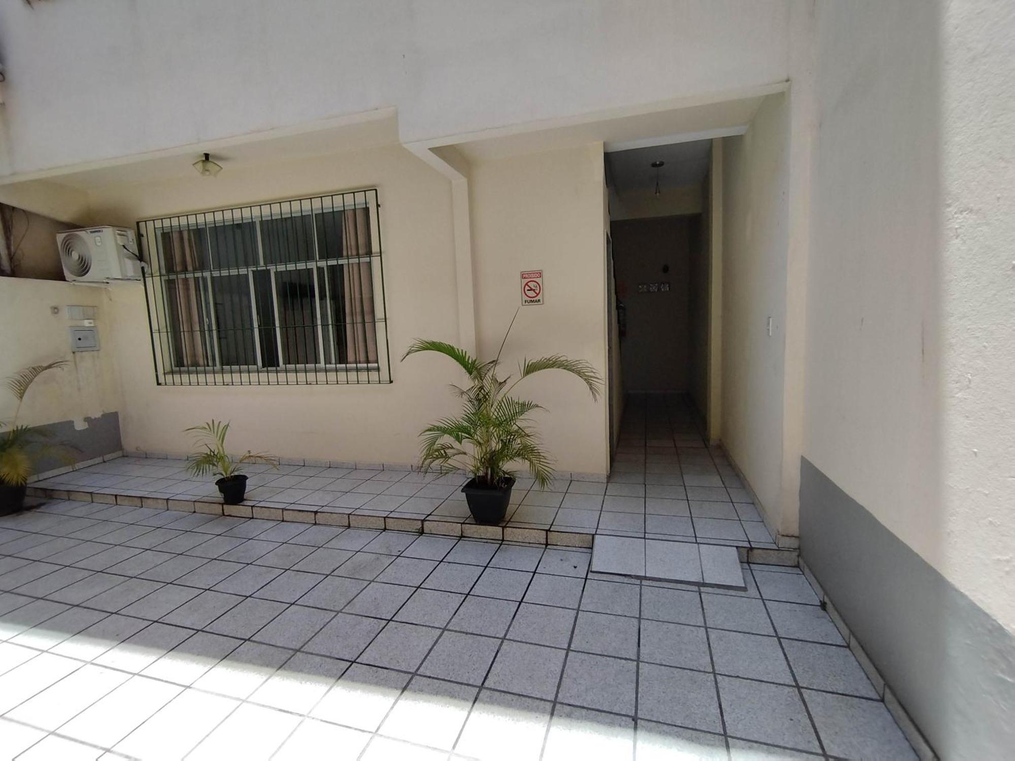Apto 4 Completo 2 Quartos Ar Cond Fogão Geladeira etc Todo Seu Não divide com ninguém Centro Praia da Costa Vila Velha  Esterno foto