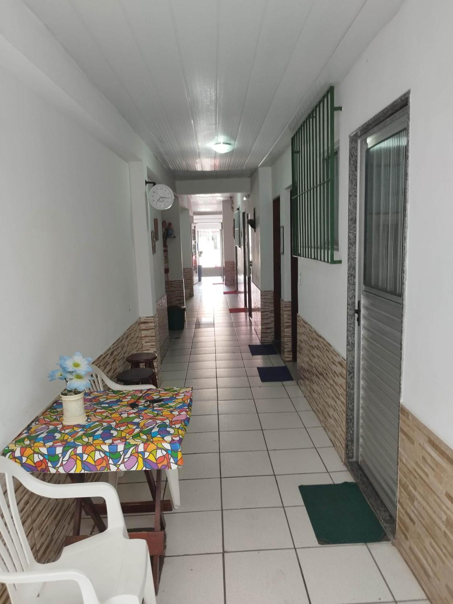 Apto 4 Completo 2 Quartos Ar Cond Fogão Geladeira etc Todo Seu Não divide com ninguém Centro Praia da Costa Vila Velha  Esterno foto